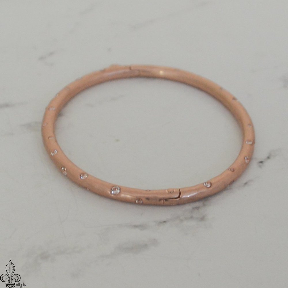 ⚜Rose Gold bracelet w/rhinestones⚜ - Picture 5 of 8